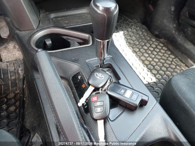 Toyota RAV4 LE 2016 2T3BFREV4GW471896 Image 10