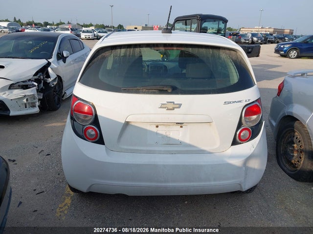 Chevrolet SONIC LT 2015 1G1JC6SH8F4194076 Image 16