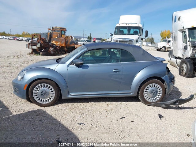 20274749 :رقم المزاد ، 3VW507AT1GM808899 vin ، 2016 Volkswagen Beetle 1.8 Tsi مزاد بيع
