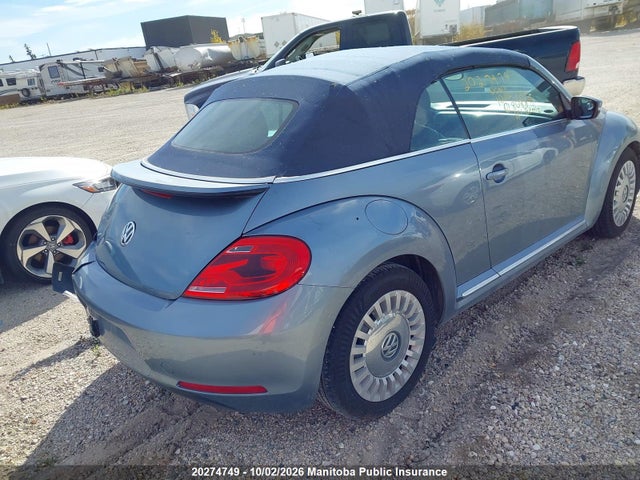20274749 :رقم المزاد ، 3VW507AT1GM808899 vin ، 2016 Volkswagen Beetle 1.8 Tsi مزاد بيع