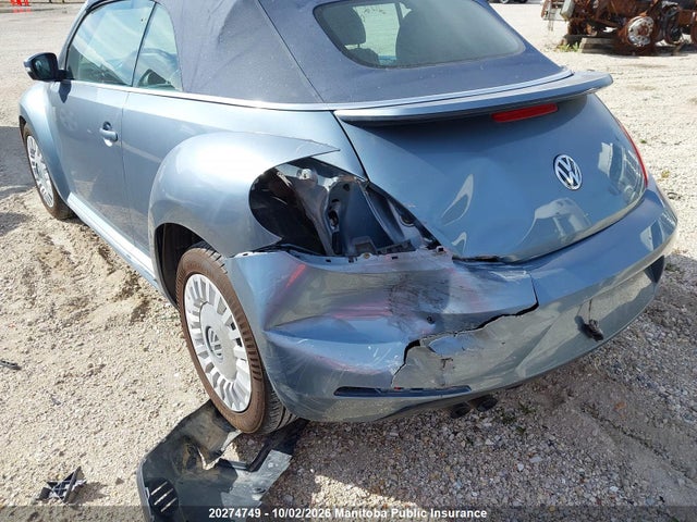 20274749 :رقم المزاد ، 3VW507AT1GM808899 vin ، 2016 Volkswagen Beetle 1.8 Tsi مزاد بيع