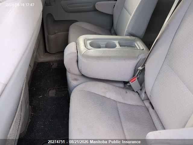 KIA SEDONA LX 2016 KNDMB5C19G6122635 Image 8