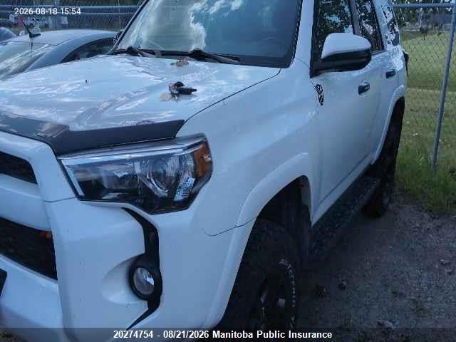 Toyota 4runner Sr5 V6 2015 JTEBU5JR2F5253707 Image 2