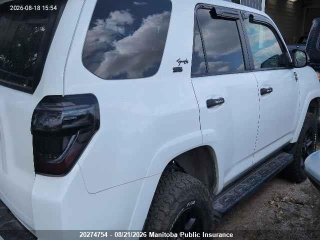 Toyota 4runner Sr5 V6 2015 JTEBU5JR2F5253707 Image 4