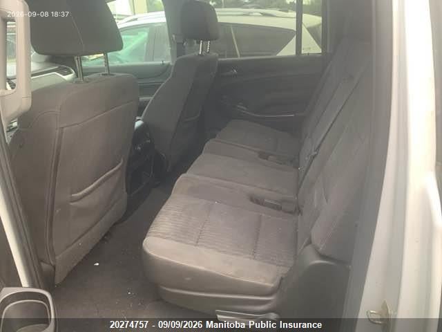 1GNSKGKC2KR272106 Chevrolet Suburban 1500 Ls
