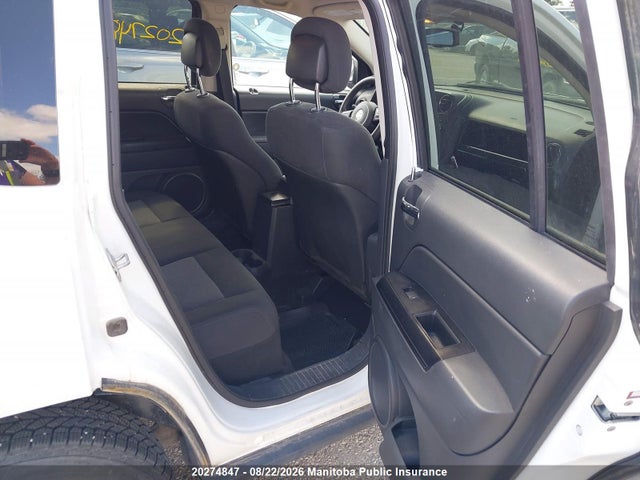 2011 Jeep Compass North მანქანა იყიდება აუქციონზე, vin: 1J4NT4FBXBD284692, აუქციონის ნომერი: 20274847