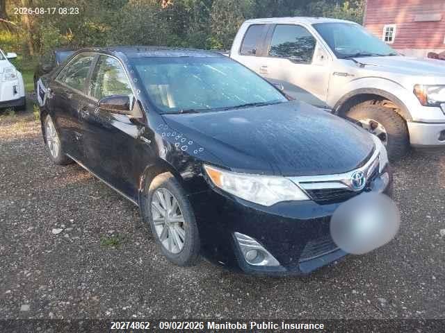 20274862 :رقم المزاد ، 4T1BD1FK8EU117168 vin ، 2014 Toyota Camry Xle Hybrid مزاد بيع