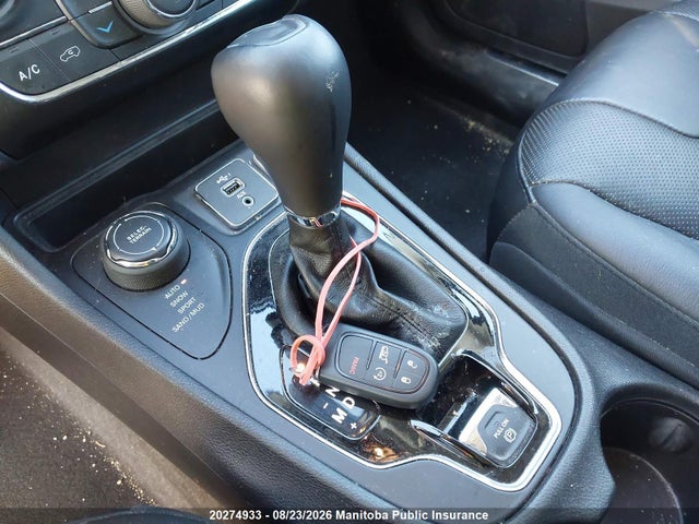 Продажа на аукционе авто 2019 Jeep Cherokee Limited, vin: 1C4PJMDX0KD274157, номер лота: 20274933