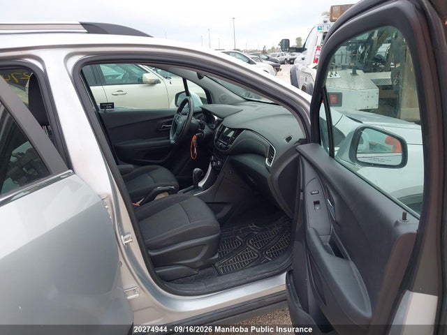 3GNCJLSB9JL347154 Chevrolet Trax Lt