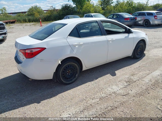 2T1BURHE9JC110571 Toyota COROLLA LE