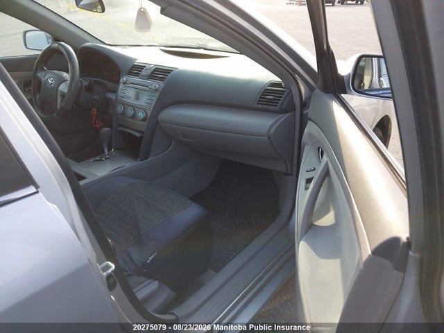2008 Toyota Camry Le V6 მანქანა იყიდება აუქციონზე, vin: 4T1BK46KX8U062640, აუქციონის ნომერი: 20275079