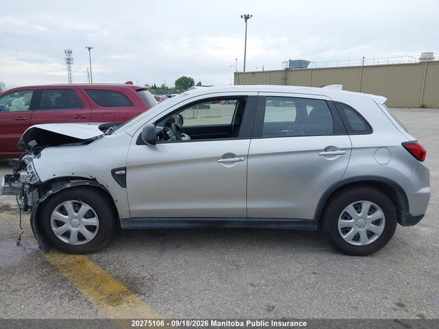 JA4AJUAU3PU603936 Mitsubishi RVR ES