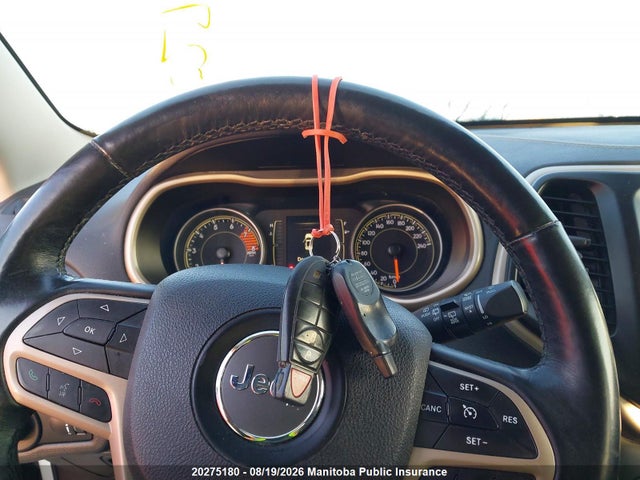 1C4PJMAS9HW566492 Jeep Cherokee Sport
