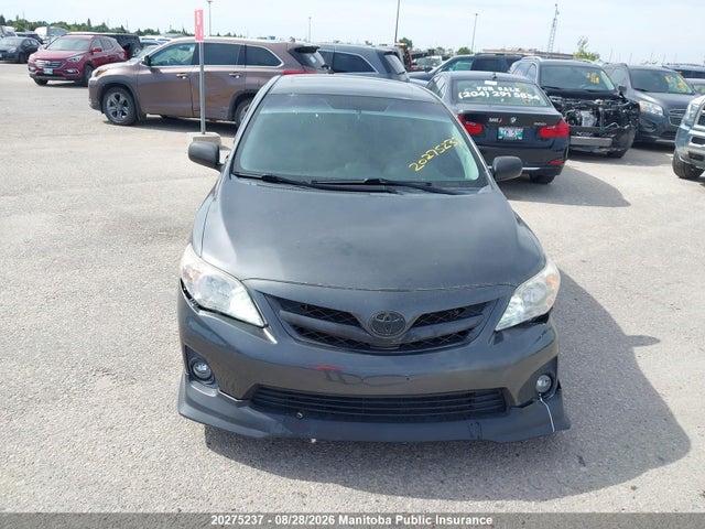 2013 Toyota Corolla Ce მანქანა იყიდება აუქციონზე, vin: 2T1BU4EE9DC047094, აუქციონის ნომერი: 20275237