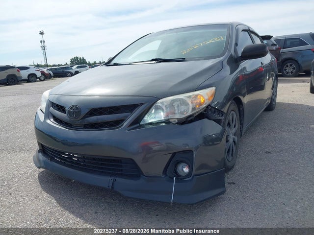 2013 Toyota Corolla Ce მანქანა იყიდება აუქციონზე, vin: 2T1BU4EE9DC047094, აუქციონის ნომერი: 20275237