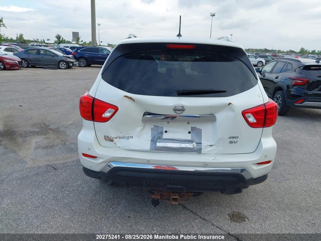 5N1DR2MM8JC631302 Nissan Pathfinder Sv