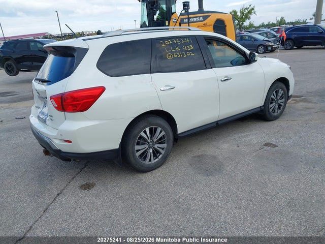 5N1DR2MM8JC631302 Nissan Pathfinder Sv