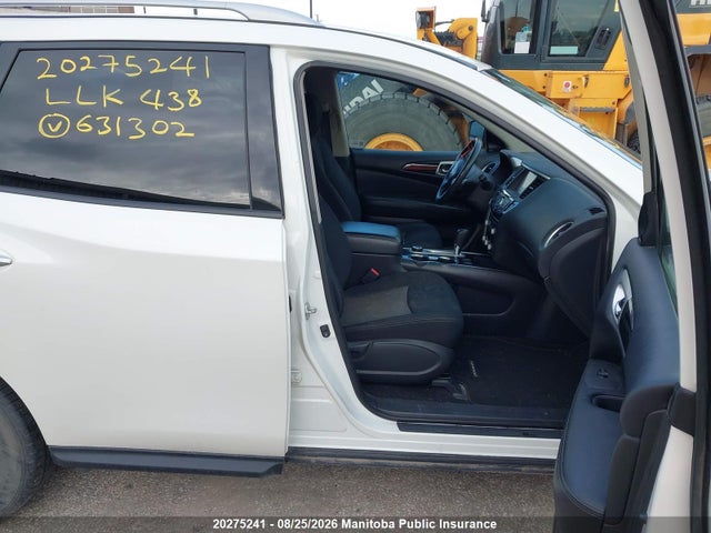5N1DR2MM8JC631302 Nissan Pathfinder Sv