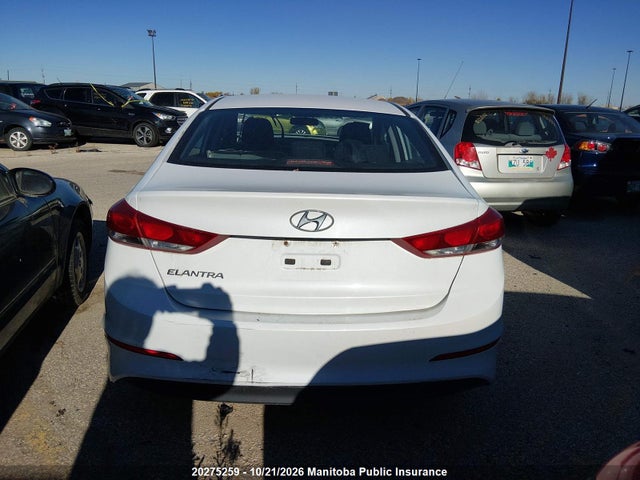 5NPD74LFXHH161071 Hyundai Elantra Le