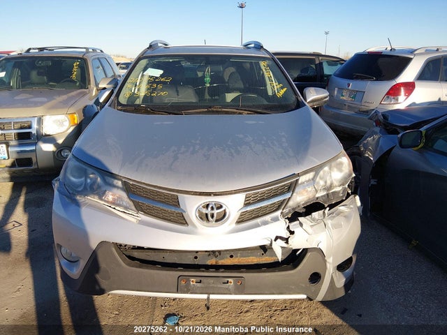 2T3RFREVXFW335270 Toyota Rav4 Xle