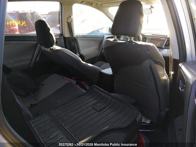 2T3RFREVXFW335270 Toyota Rav4 Xle