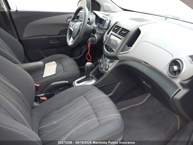 Chevrolet SONIC LS 2016 1G1JC6SB2G4161023 Image 5