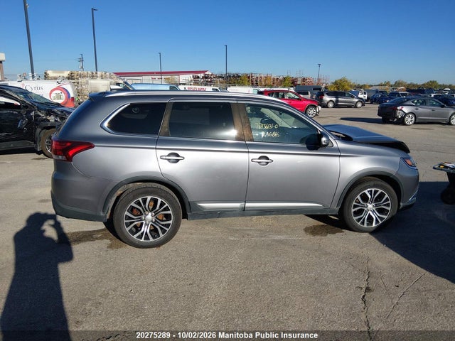 Mitsubishi Outlander Es 2018 JA4AZ2A34JZ603023 Image 12