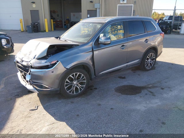 Mitsubishi Outlander Es 2018 JA4AZ2A34JZ603023 Image 2