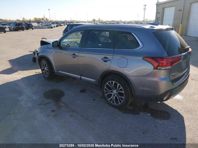 Mitsubishi Outlander Es 2018 JA4AZ2A34JZ603023 Image 3