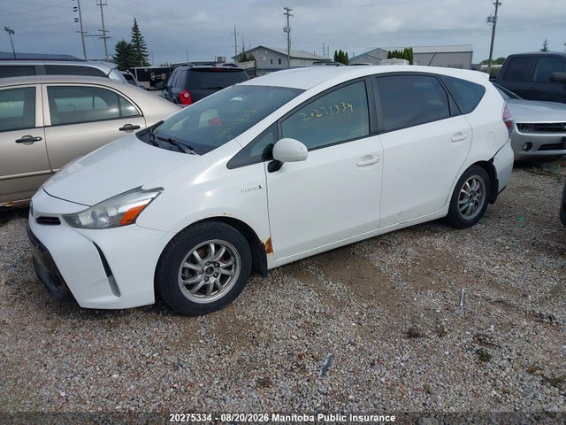 Toyota PRIUS V 2015 JTDZN3EU6FJ038311 Image 2