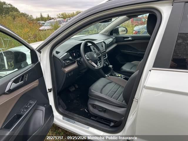 Продаж на аукціоні авто 2023 Volkswagen Taos Highline 1.5 Tsi, vin: 3VV2X7B22PM343641, номер лоту: 20275357
