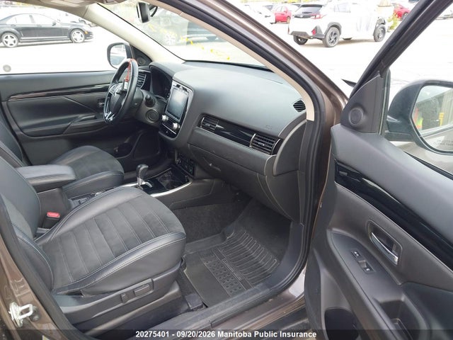 Продаж на аукціоні авто 2020 Mitsubishi Outlander Ex, vin: JA4AZ2A39LZ614957, номер лоту: 20275401