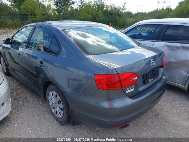 3VW2K7AJ3EM414250 Volkswagen Jetta 2.0