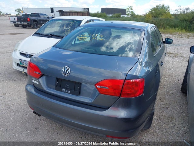 3VW2K7AJ3EM414250 Volkswagen Jetta 2.0