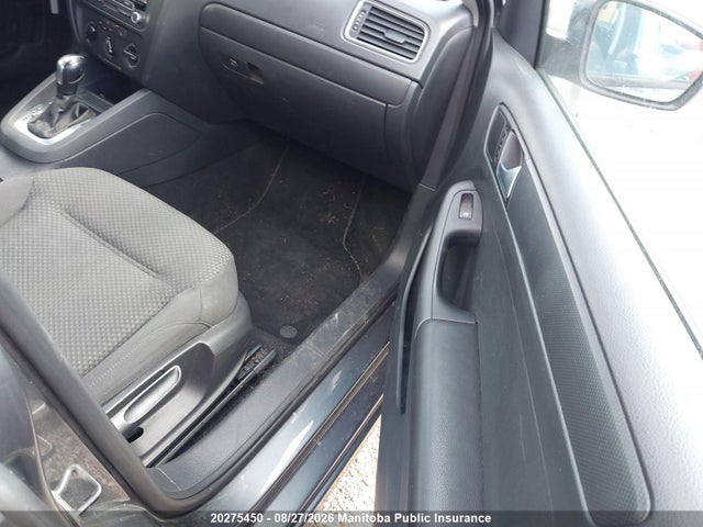 3VW2K7AJ3EM414250 Volkswagen Jetta 2.0