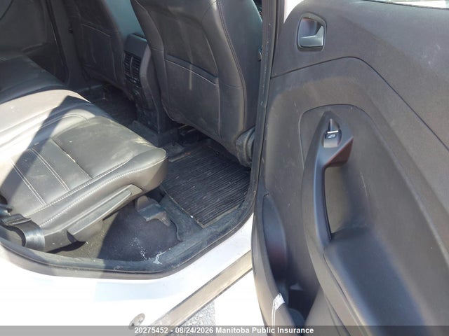 1FMCU9HD7KUB35772 Ford ESCAPE SEL