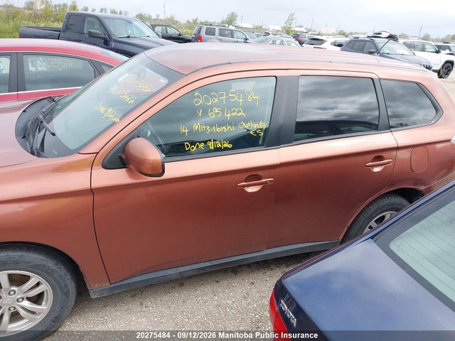 20275484 :رقم المزاد ، JA4AZ2A39EZ605422 vin ، 2014 Mitsubishi Outlander Es مزاد بيع