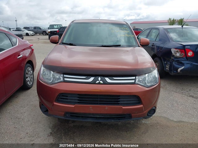 20275484 :رقم المزاد ، JA4AZ2A39EZ605422 vin ، 2014 Mitsubishi Outlander Es مزاد بيع