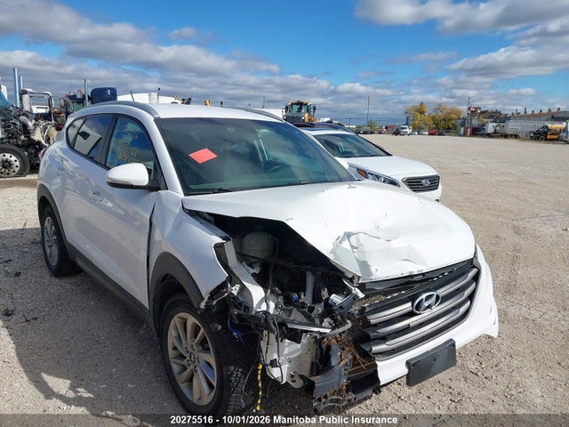 20275516 :رقم المزاد ، KM8J3CA42GU083055 vin ، 2016 Hyundai Tucson مزاد بيع