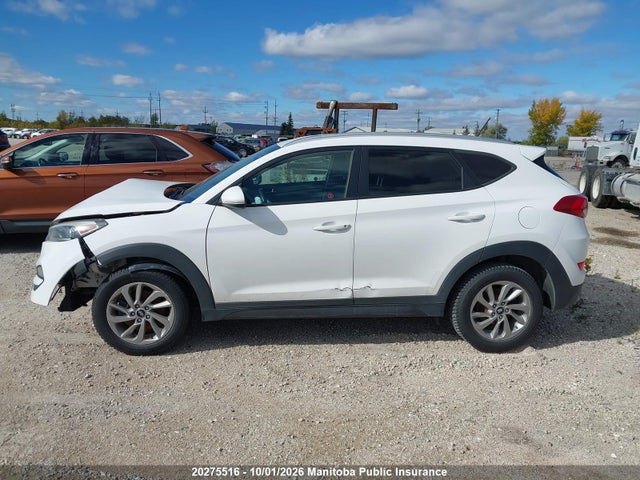 Aukcja sprzedaży 2016 Hyundai Tucson, vin: KM8J3CA42GU083055, numer aukcji: 20275516