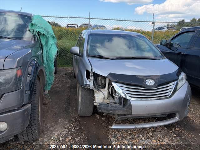 Toyota Sienna Le V6 Le V6 2015 5TDKK3DC4FS588225 головне зображення