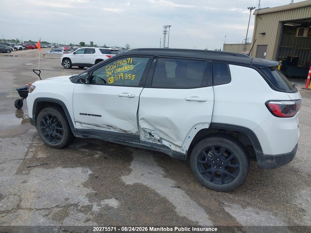 3C4NJDFN7RT579355 Jeep Compass Altitude