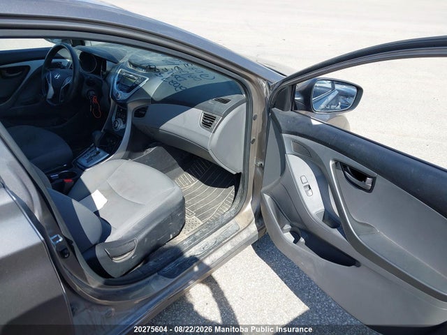 2011 Hyundai Elantra Gl მანქანა იყიდება აუქციონზე, vin: 5NPDH4AE8BH033216, აუქციონის ნომერი: 20275604
