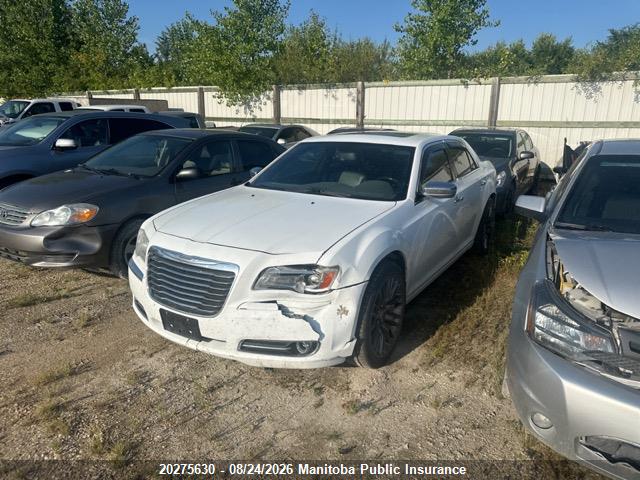 Chrysler 300C 2014 2C3CCAKT8EH316044 Image 2