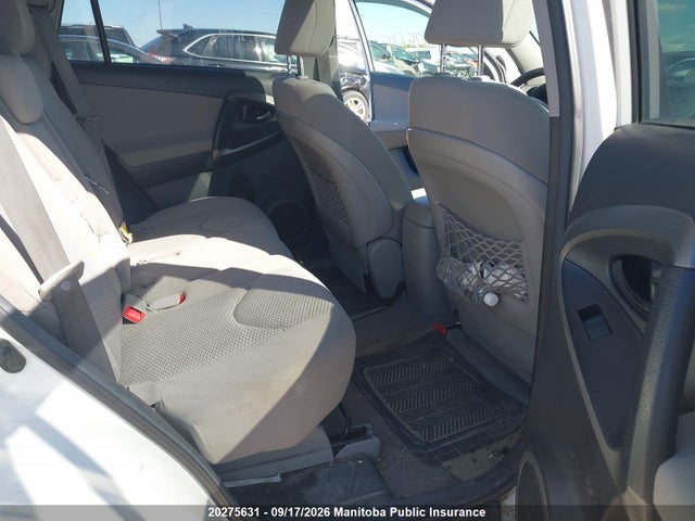 20275631 :رقم المزاد ، 2T3BF4DV4BW150213 vin ، 2011 Toyota Rav4 مزاد بيع