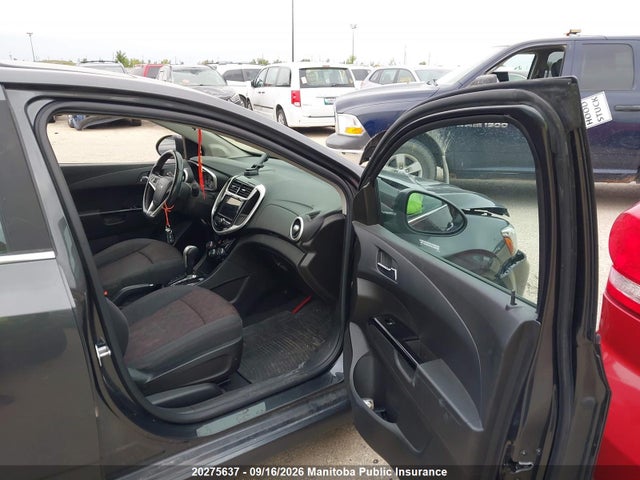 1G1JD6SB8J4114132 Chevrolet SONIC LT