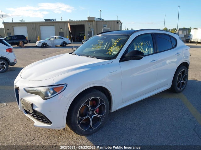 Alfa Romeo STELVIO TI 2023 ZASPAKBN0P7D51208 Image 2