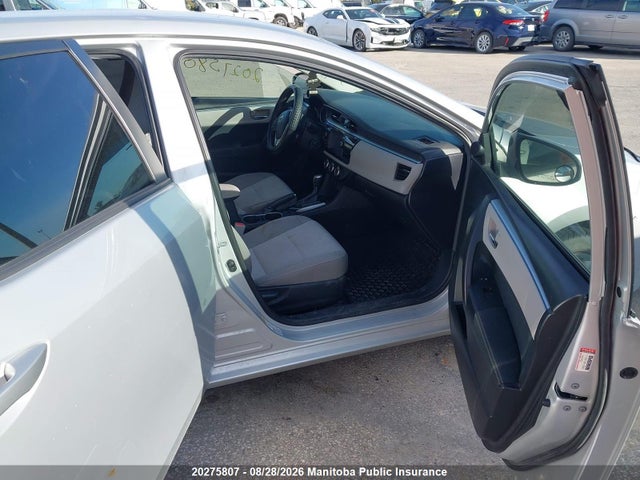 2T1BURHE8FC430018 Toyota COROLLA LE