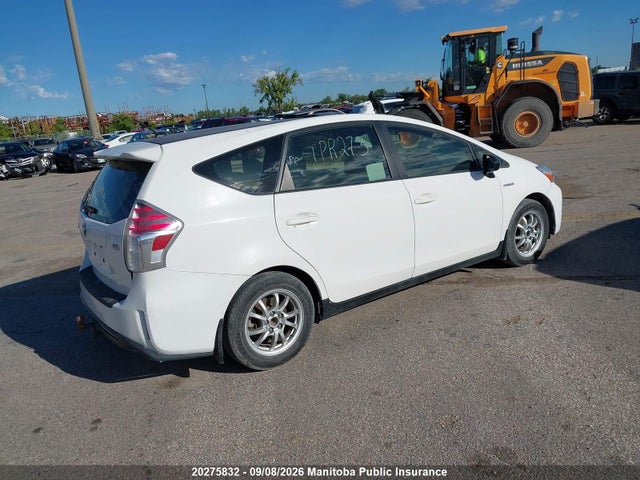 Toyota PRIUS V 2016 JTDZN3EU1GJ053929 Image 4