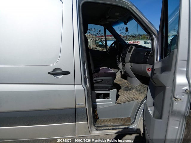 Mercedes Benz Sprinter 2500 Wb 144 Cargo Van 2016 WD3BE7DD0GP214322 Image 5